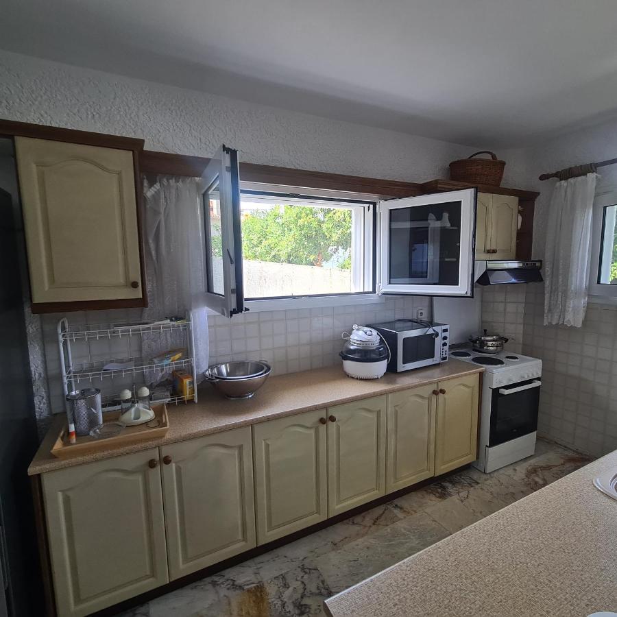 Marmara Apartment Aigeira